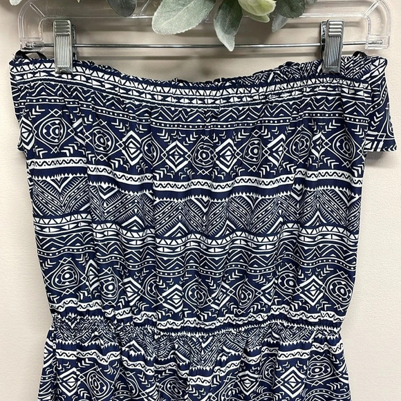 Papaya Strapless Aztec Navy and White Romper L - Picture 6 of 15